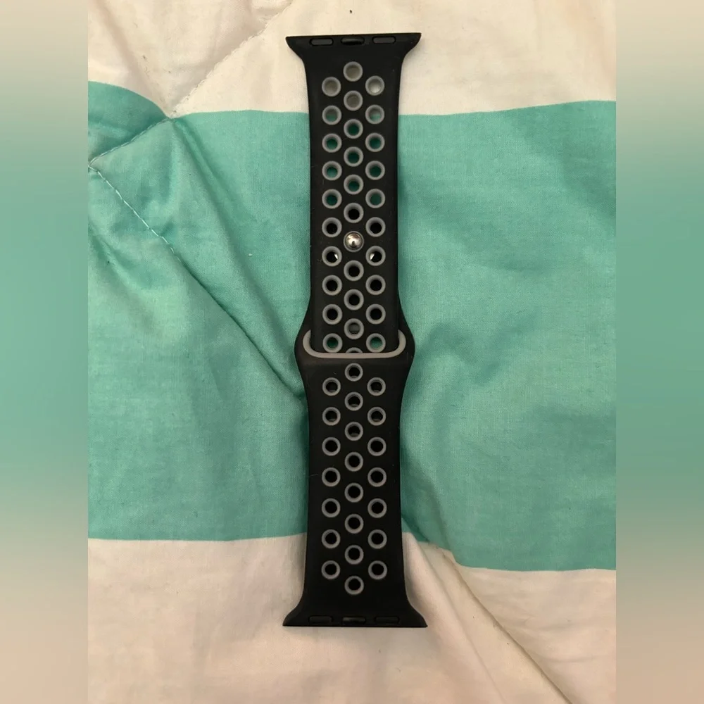 Nike Apple Watch workout band